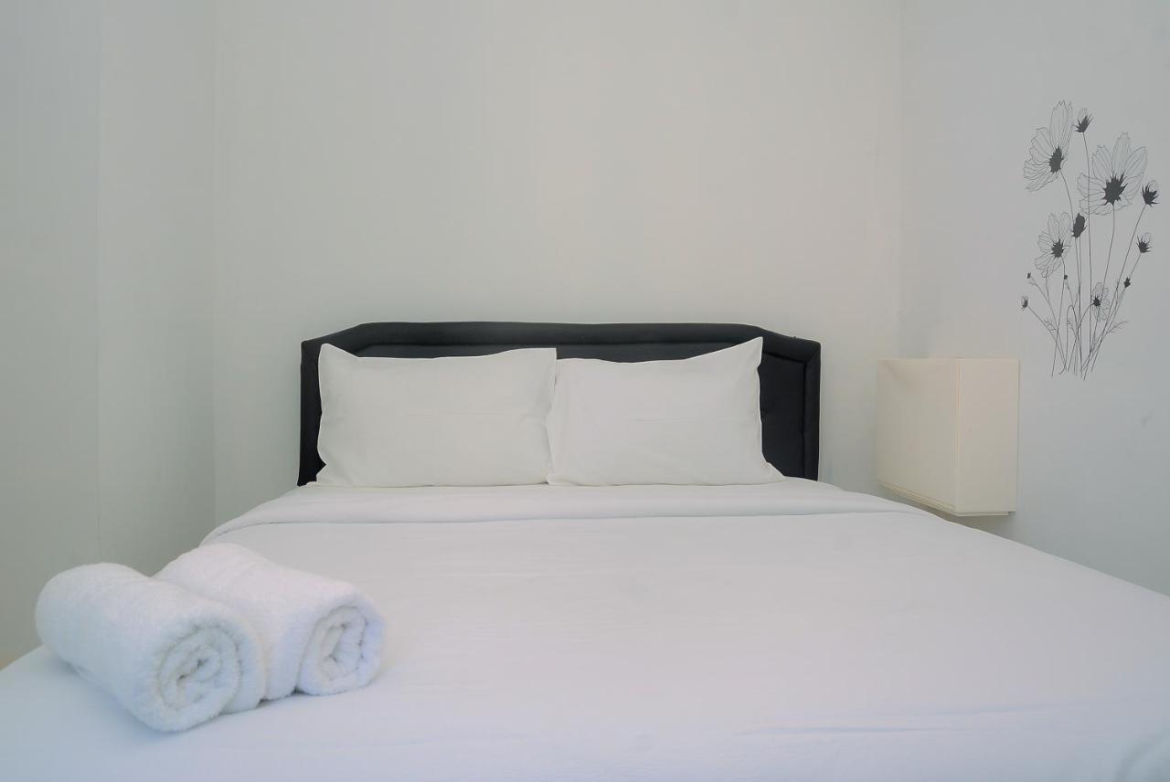 Cozy Living 2br At Bassura Near Mall By Travelio Apartment
